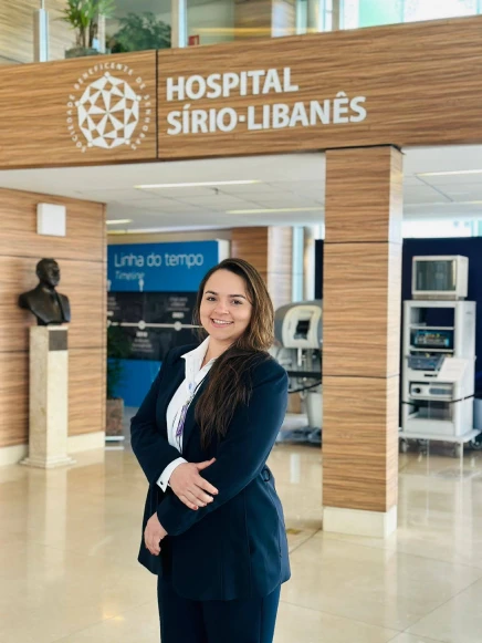 Dra Vanessa Sarmento Geriatra Hospital Sírio Libanês
